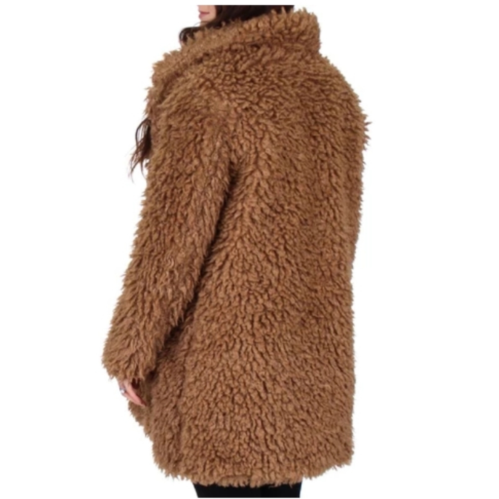 🛍Urban Republic Faux Fur Teddy Coat BNWT/Latte - Picture 2 of 7